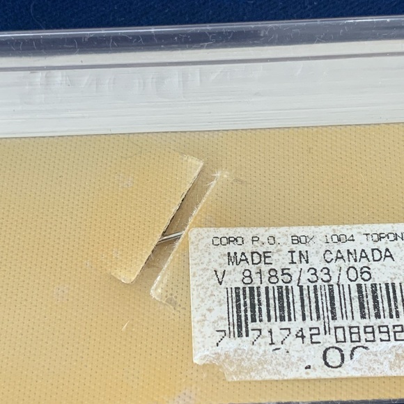 Cute Gold plated Brooch by Vendome - Picture 3 of 3